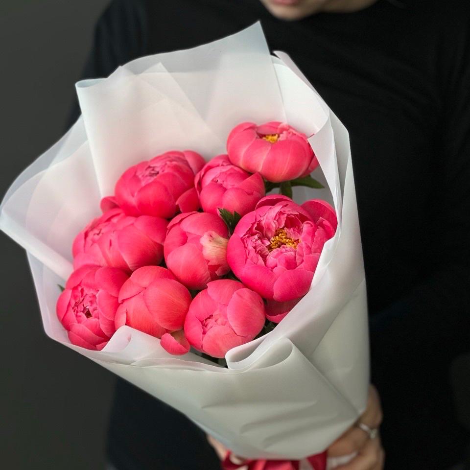 Букет с пионами 9 шт Артикул  148500